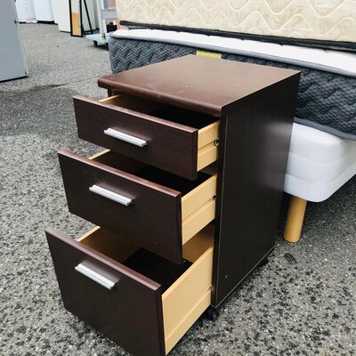 Tủ kệ — ảnh 022